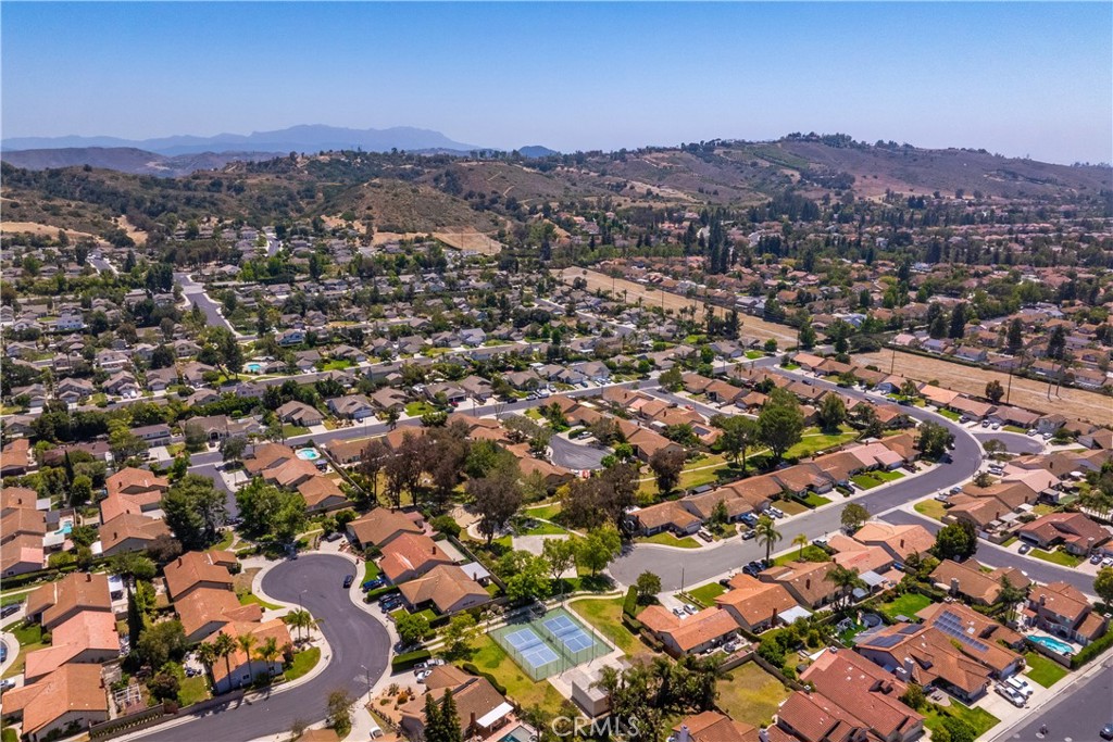 4215 Colibri Court Moorpark, CA 93021 - Photo 106 of 111