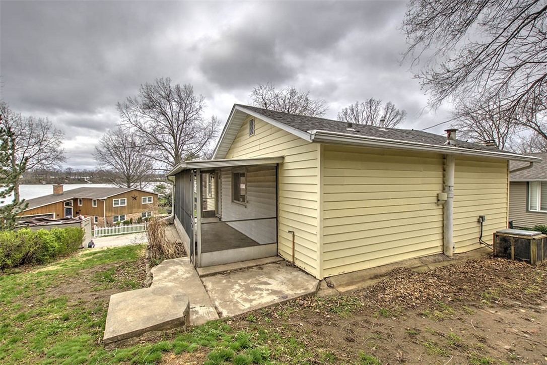 3610 East Bering Street Decatur, IL 62521 - Photo 20 of 23 Gallery Image 20