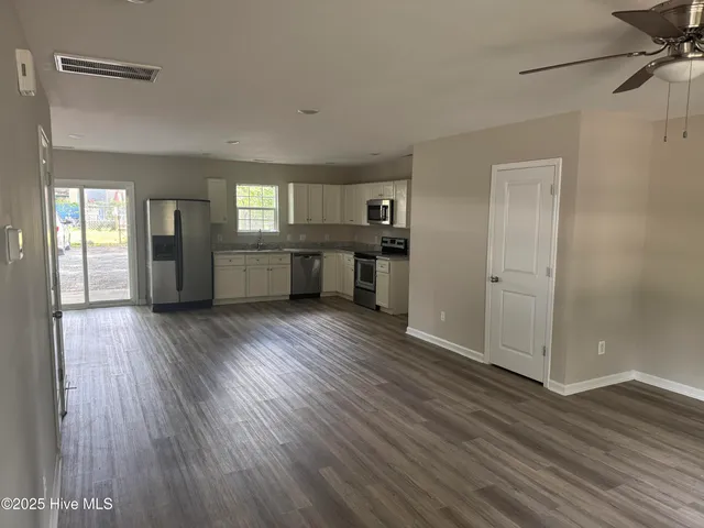 $2,000 | 5321 Park Avenue, Wilmington, NC 28403