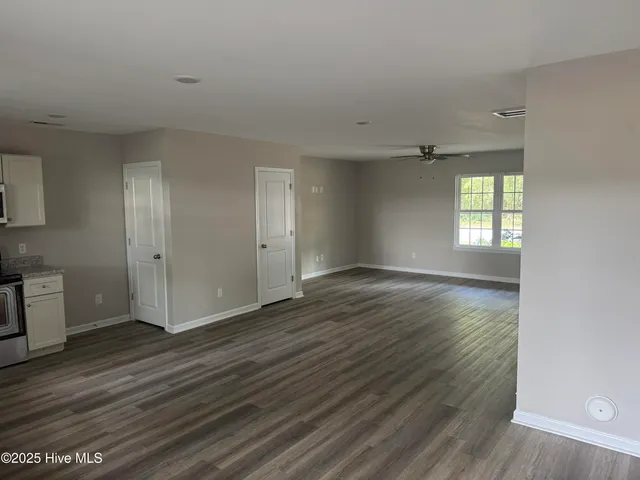 $2,000 | 5321 Park Avenue, Wilmington, NC 28403