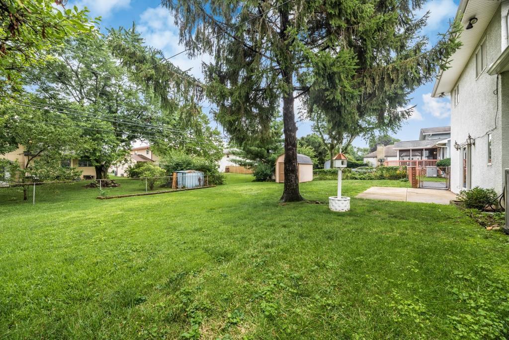 1766 Kenwick Road Columbus, OH 43209 - Photo 29 of 29 W_Kenwick_Rd-107