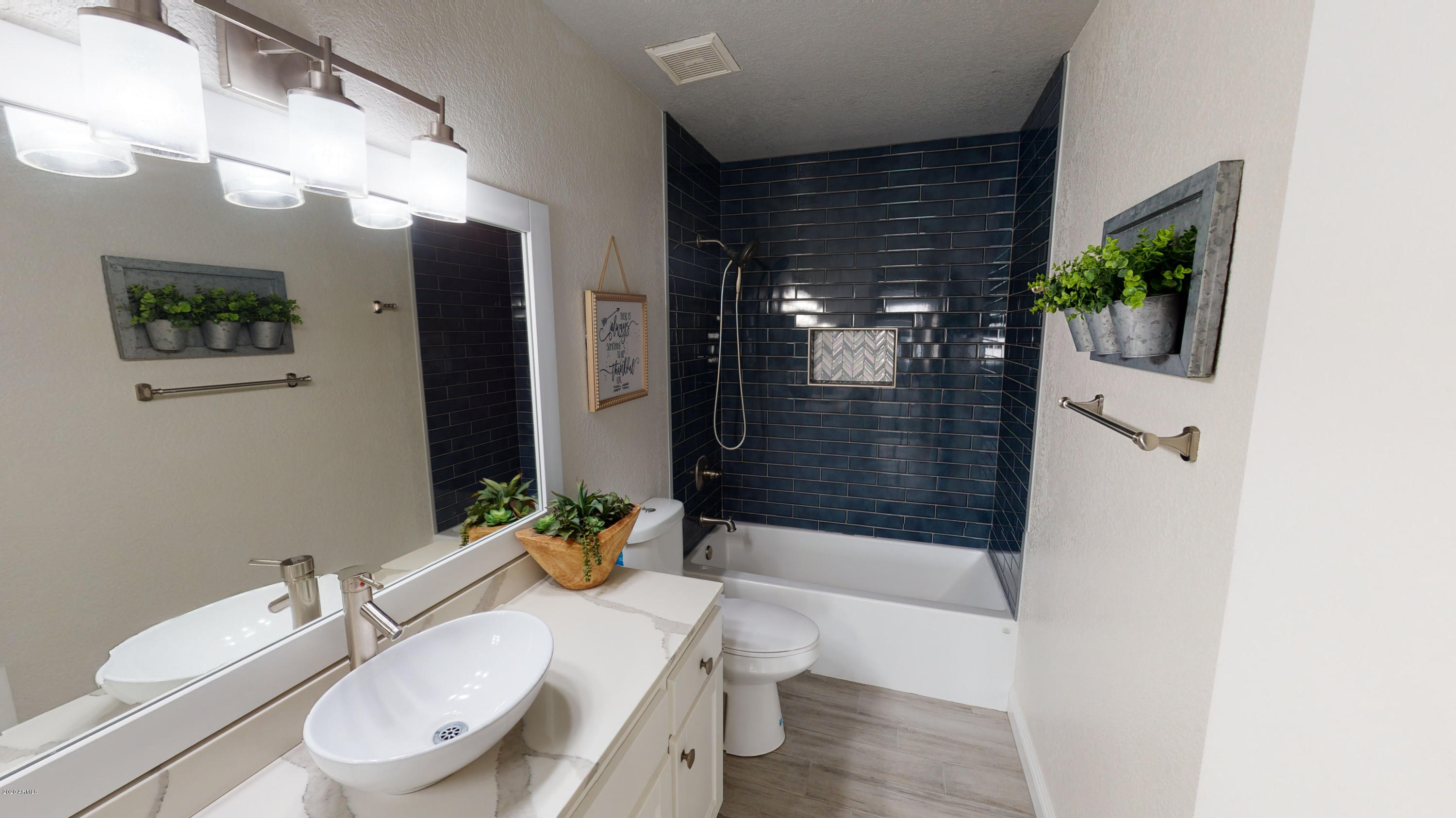8979 West Ocotillo Road Glendale, AZ 85305 - Photo 10 of 16 8979-W-ocotillo-Rd-Glendale-10092020_155