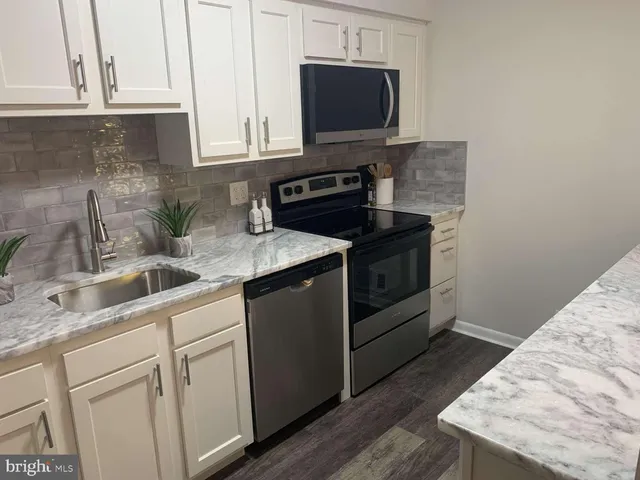 $249,999 | 4039 Society Drive, Unit 4039, Claymont, DE 19703