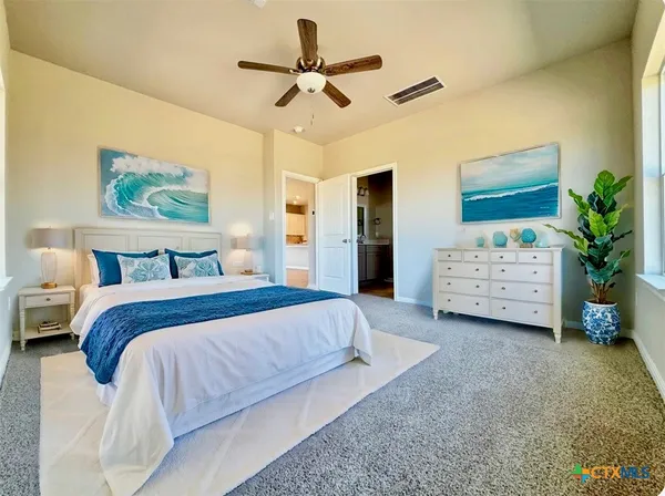 $275,000 | 607 West Bayshore Drive, Palacios, TX 77465