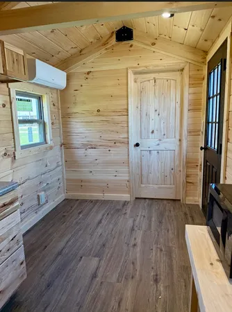 $800 | 203 West 22nd Street, Unit 12 / CABIN, Cameron, TX 76520