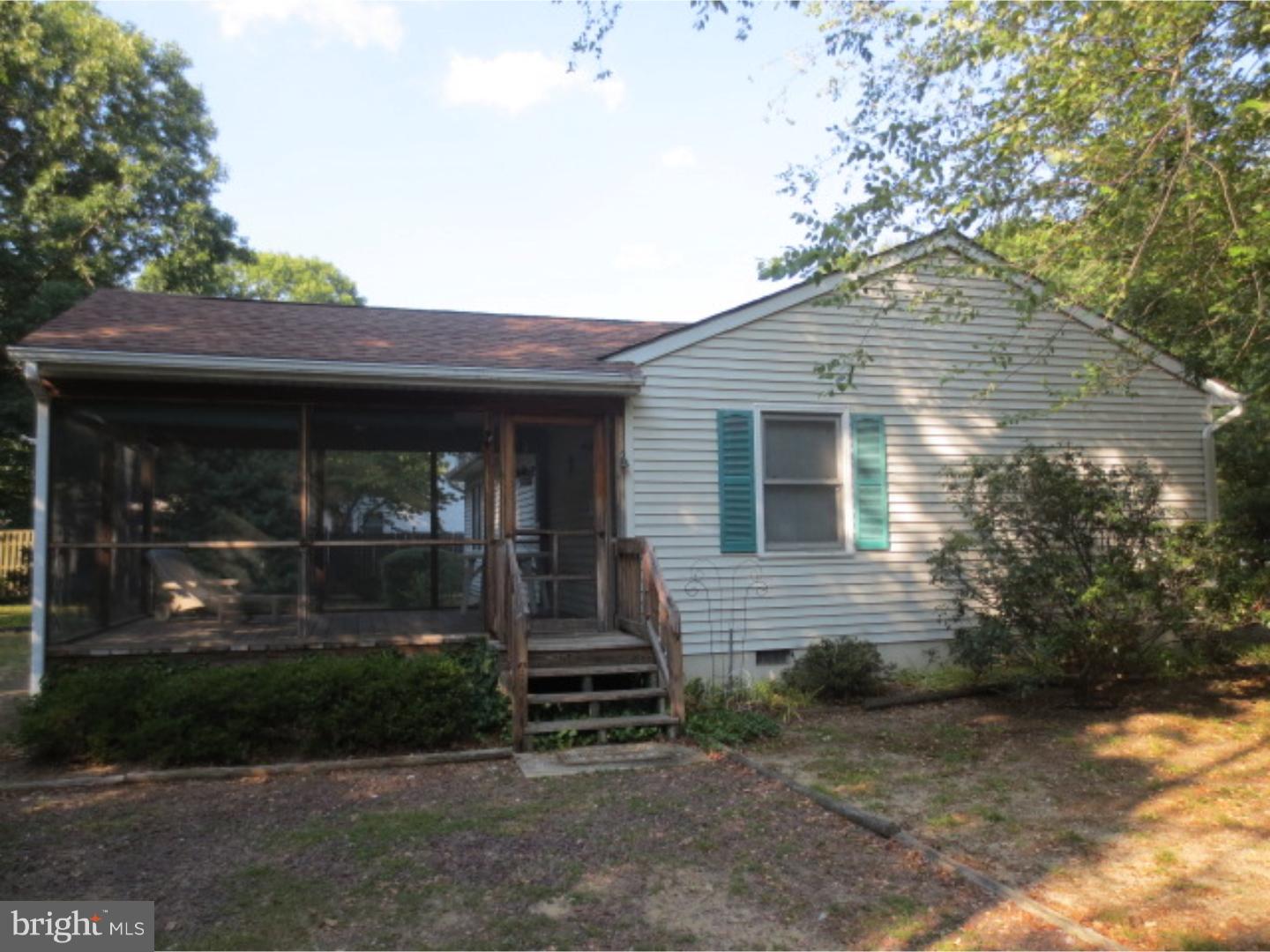 56 Queen Road Millville, NJ 08332 - Photo 3 of 25 Gallery Image 3