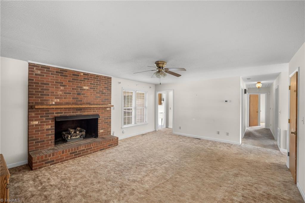 2906 Leonard Road Lexington, NC 27295 - Photo 6 of 20