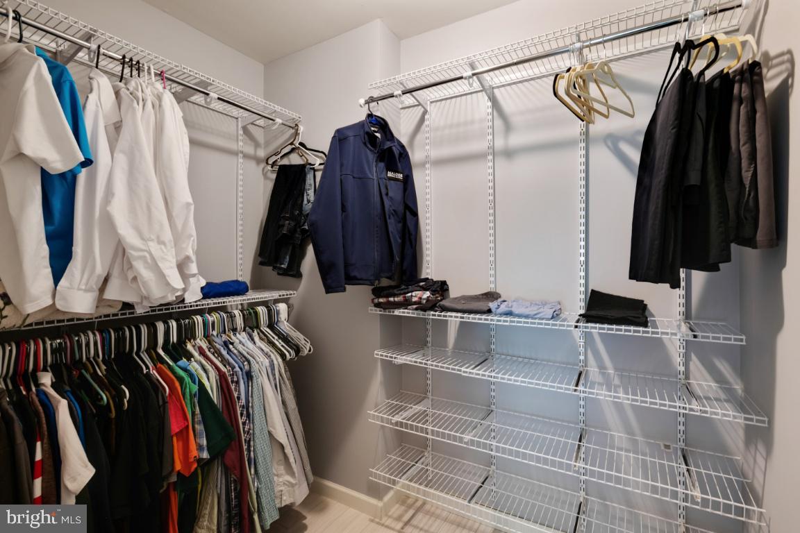 15368 Rocky Ridge Lane Culpeper, VA 22701 - Photo 22 of 35 Master walk-in closet