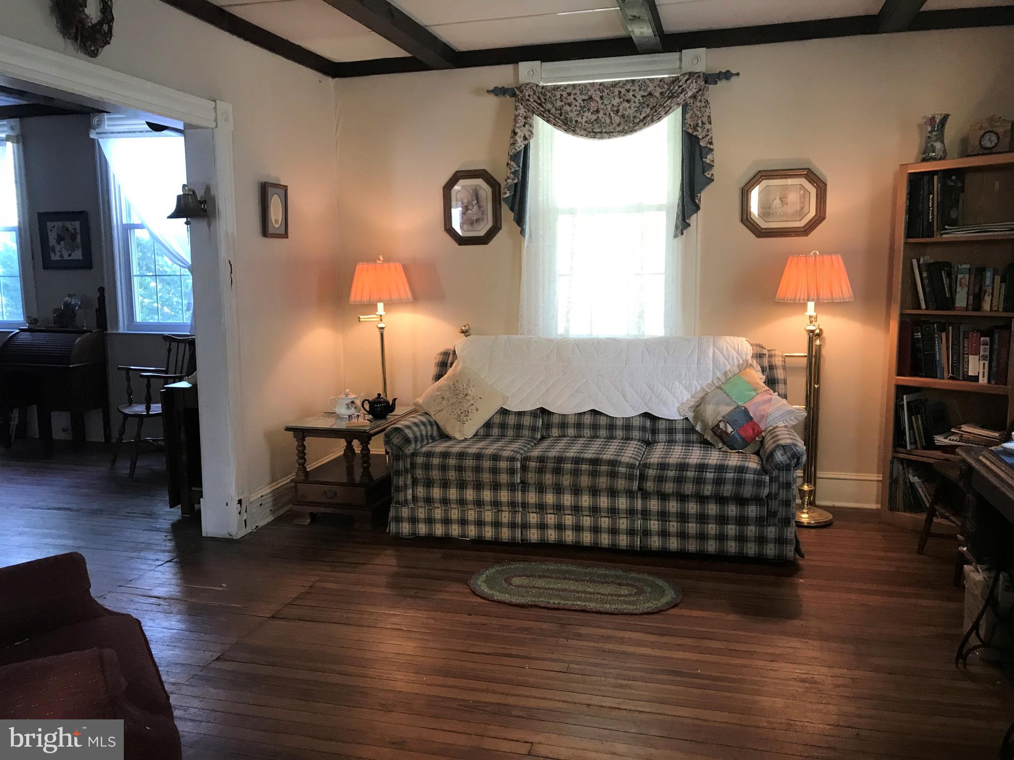 12318 Harford Road Hydes, MD 21082 - Photo 5 of 27 High ceilings and hardwood floors