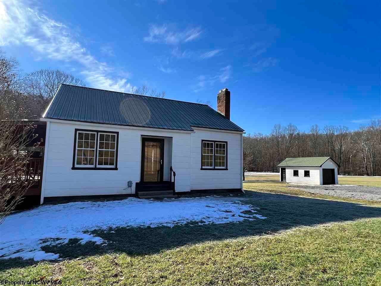 3698 Country Club Road Grafton, WV 26354 - Photo 7 of 30 Gallery Image 7