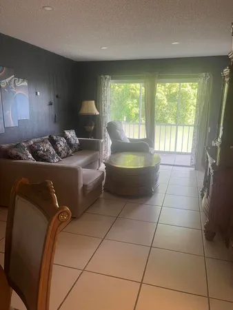$2,300 | 2614 Nassau Bend, Unit H2, Coconut Creek, FL 33066