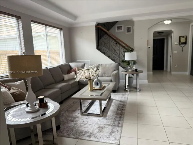 $5,000 | 2239 Southeast 19th Avenue, Unit 2239, Homestead, FL 33035