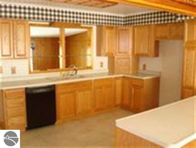 8069 Ford Road Northeast Kalkaska, MI 49646 - Photo 8 of 15 1719728-7.JPG