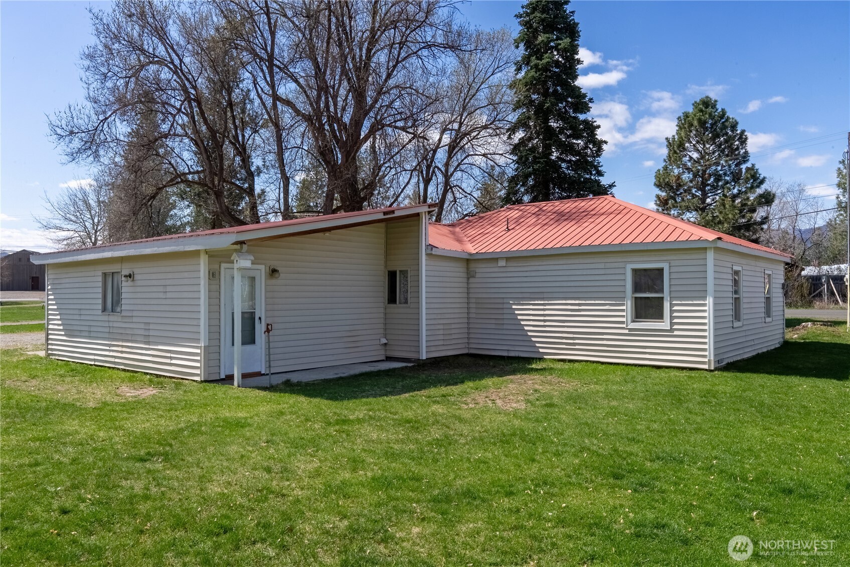274 Corral Street Winthrop, WA 98862 - Photo 35 of 40