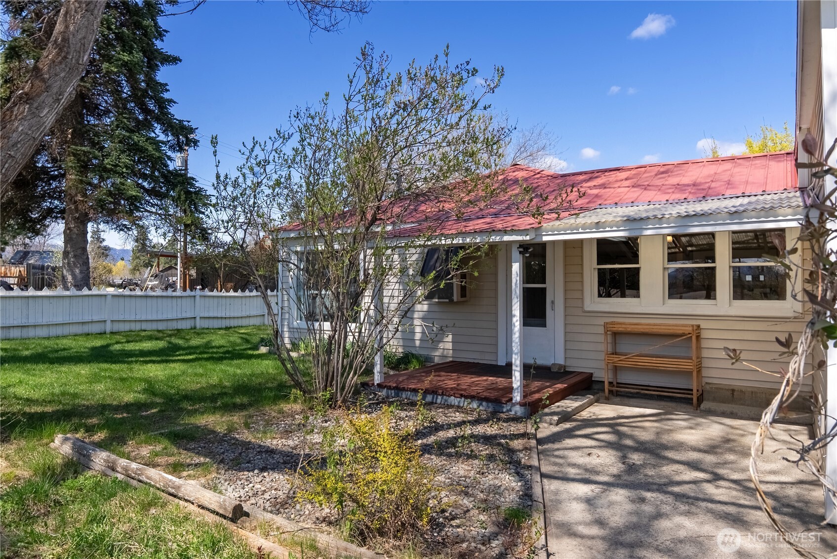 274 Corral Street Winthrop, WA 98862 - Photo 39 of 40