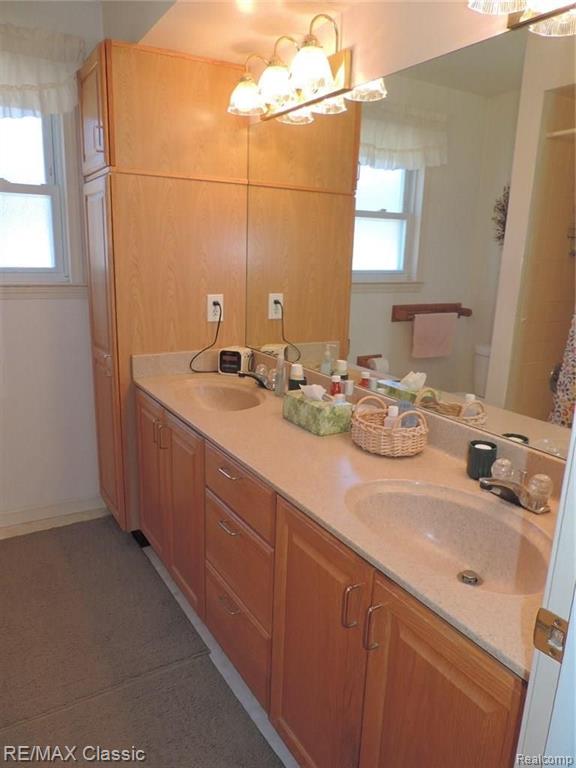 5894 Wedgewood Road Canton, MI 48187 - Photo 16 of 25