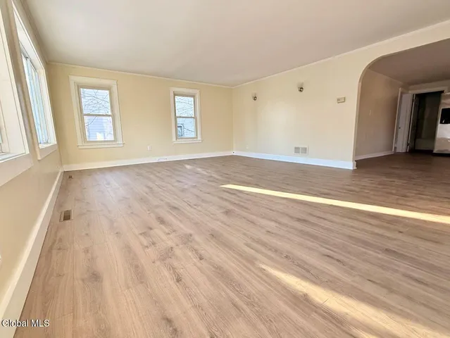 $2,100 | 314 Main Street, Corinth, NY 12822