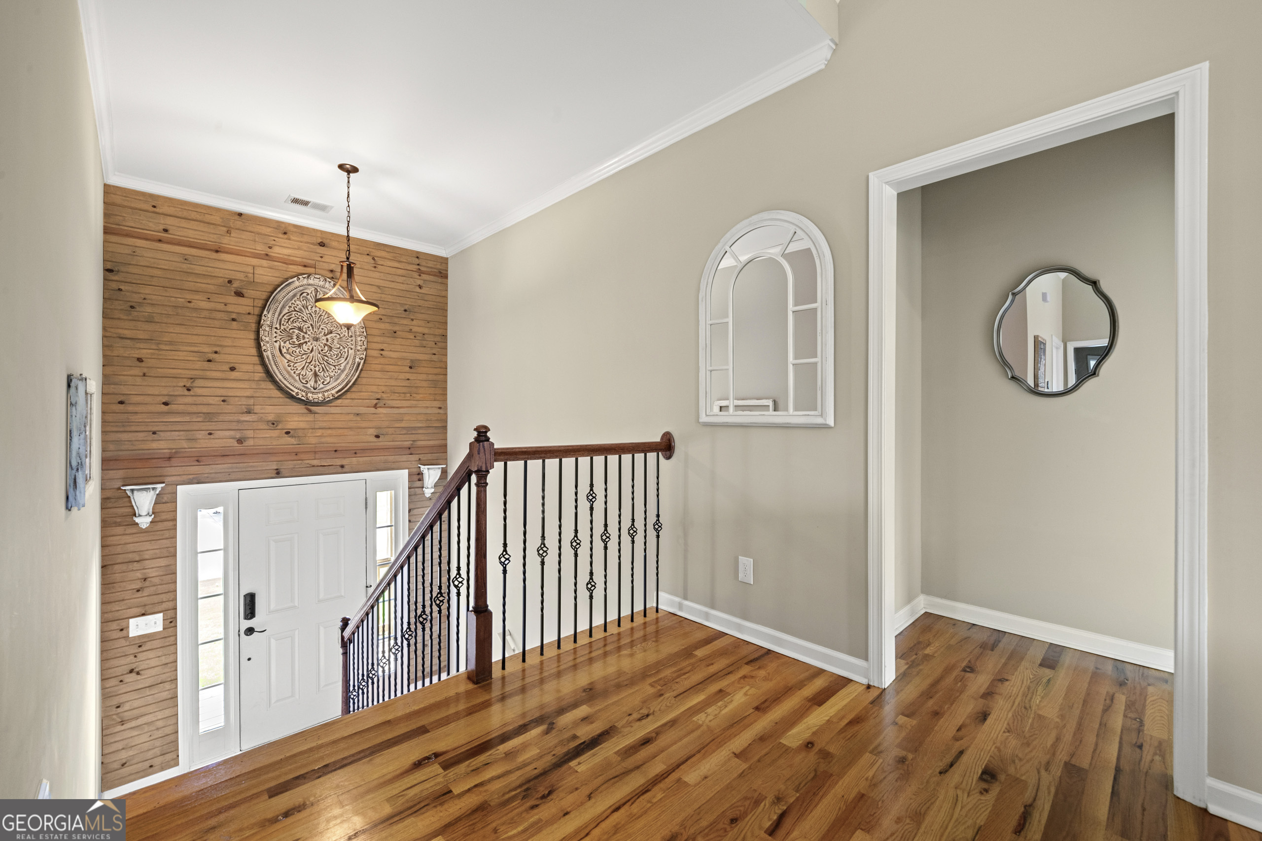 304 Kodiak Road Carrollton, GA 30117 - Photo 10 of 36 a view of a hallway with wooden floor