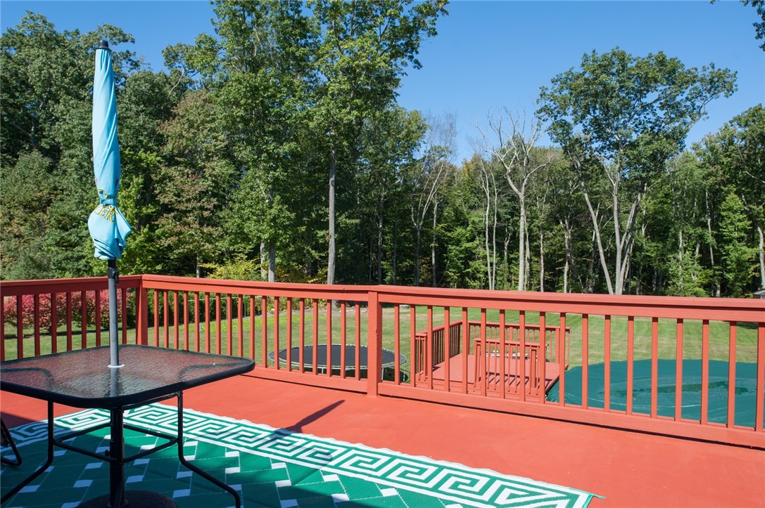 16 Hummingbird Lane Cranston, RI 02921 - Photo 30 of 40 Gallery Image 30