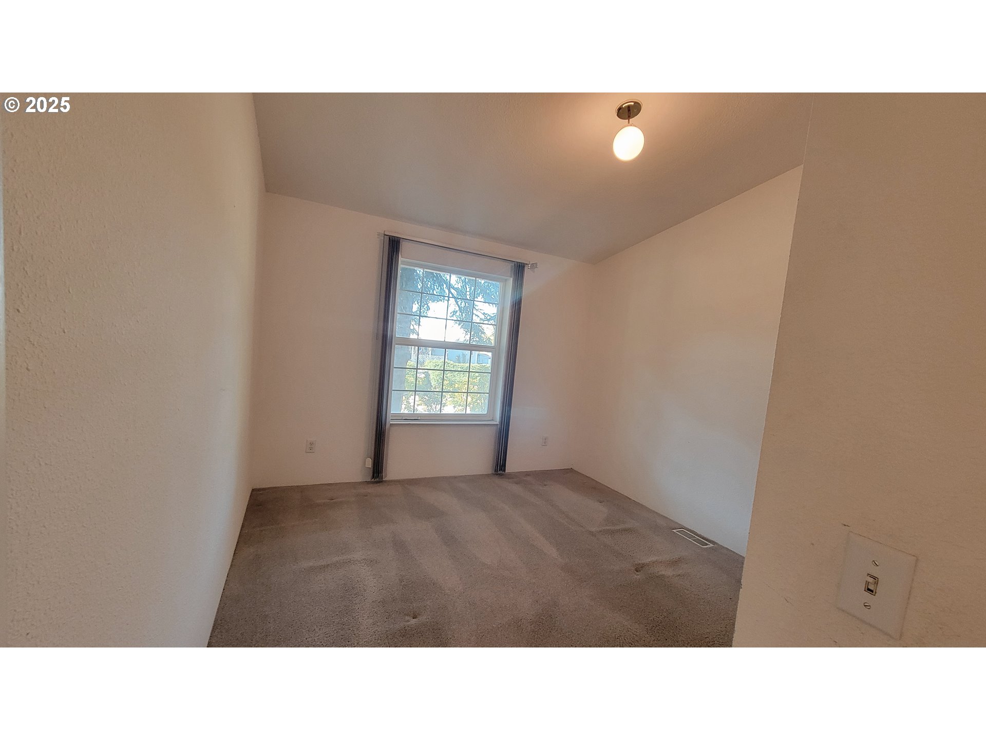 193 Clark Street Myrtle Creek, OR 97457 - Photo 24 of 31