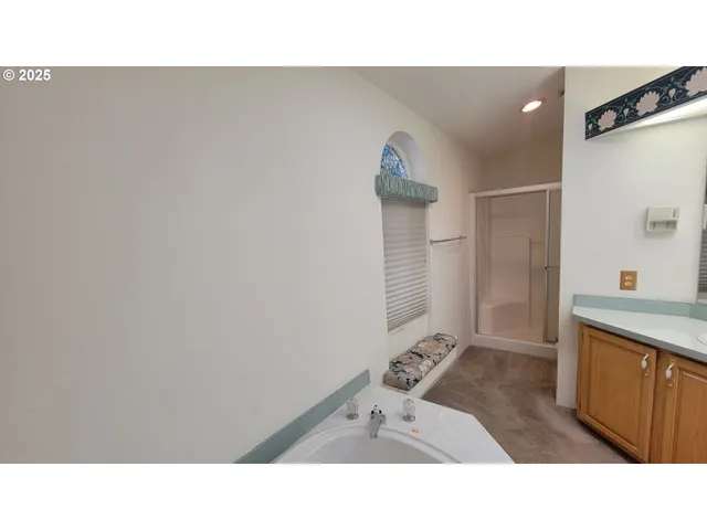 $285,000 | 193 Clark Street, Myrtle Creek, OR 97457