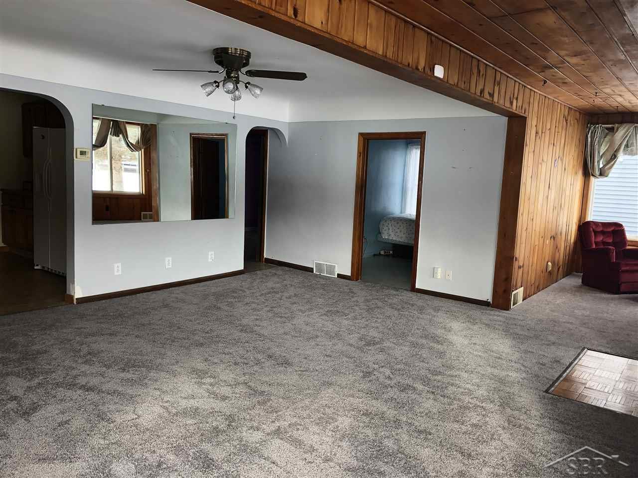 333 West River Road Bay City, MI 48706 - Photo 13 of 36 50033709-12.JPG