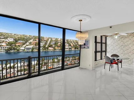 $1,245,000 | 4740 South Ocean Boulevard, Unit 606, Highland Beach, FL 33487