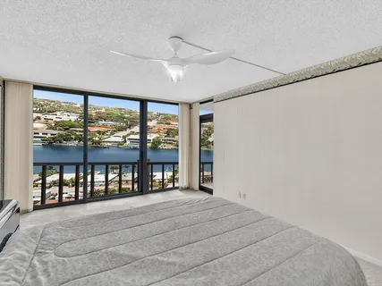 $1,245,000 | 4740 South Ocean Boulevard, Unit 606, Highland Beach, FL 33487