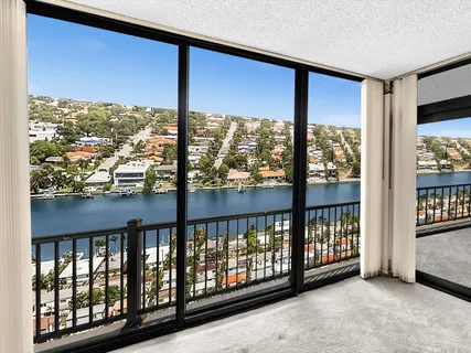 $1,245,000 | 4740 South Ocean Boulevard, Unit 606, Highland Beach, FL 33487