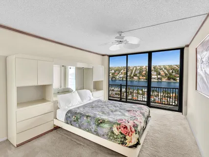 $1,245,000 | 4740 South Ocean Boulevard, Unit 606, Highland Beach, FL 33487