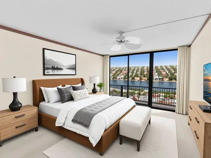 $1,245,000 | 4740 South Ocean Boulevard, Unit 606, Highland Beach, FL 33487