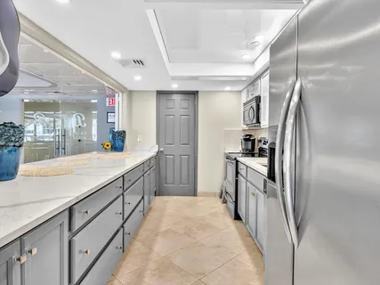 $1,245,000 | 4740 South Ocean Boulevard, Unit 606, Highland Beach, FL 33487