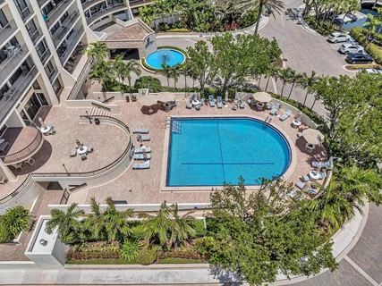 $1,245,000 | 4740 South Ocean Boulevard, Unit 606, Highland Beach, FL 33487