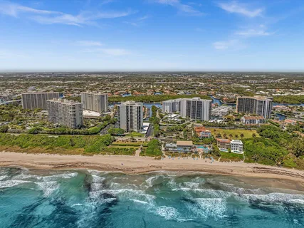 $1,245,000 | 4740 South Ocean Boulevard, Unit 606, Highland Beach, FL 33487