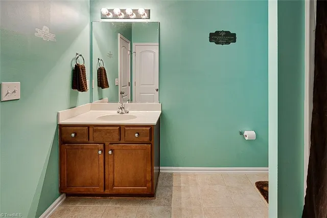 $389,900 | 165 Homeplace Drive, Randleman, NC 27317