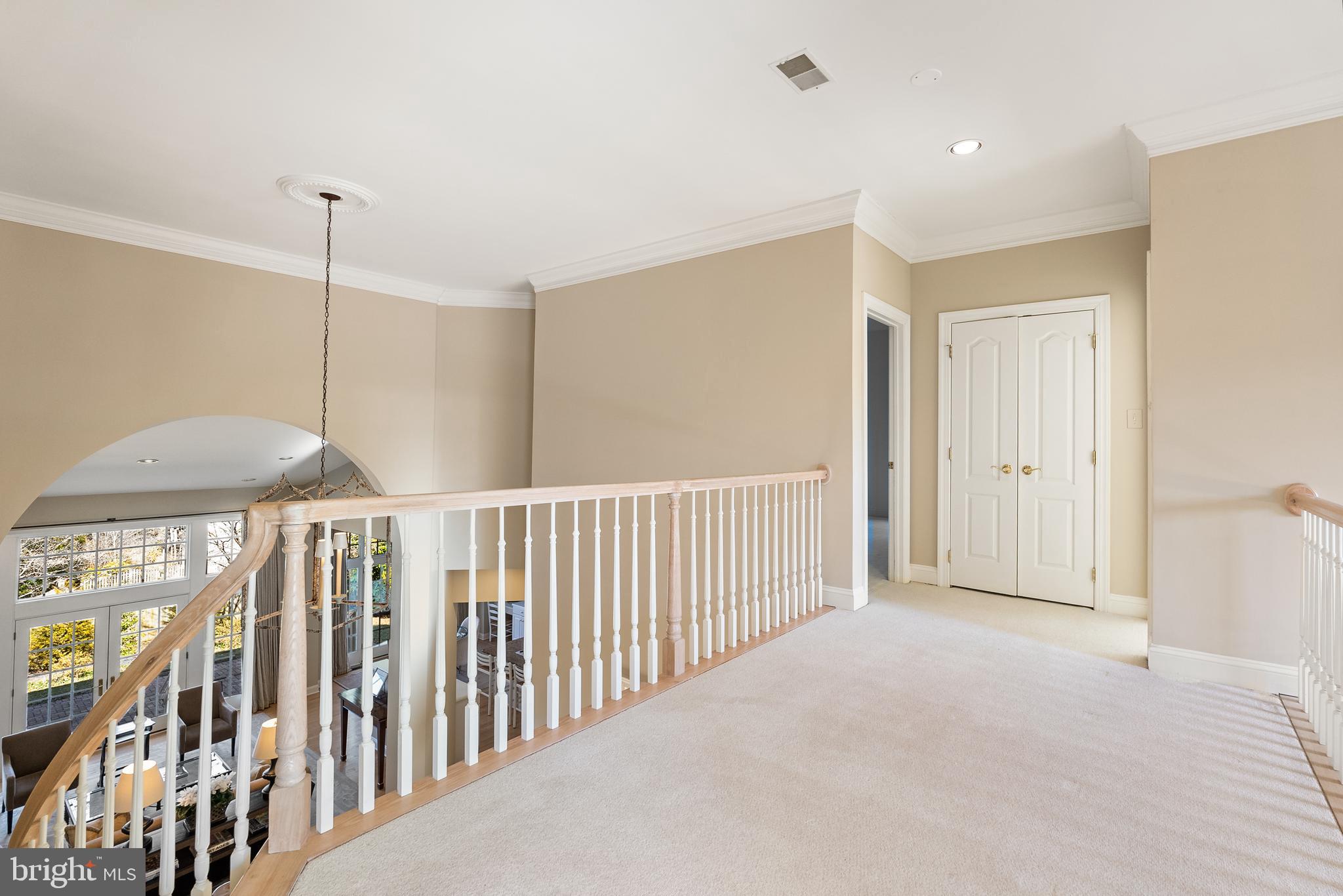 7440 Old Maple Square McLean, VA 22102 - Photo 25 of 43