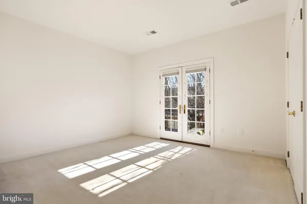 $9,000 | 7440 Old Maple Square, McLean, VA 22102