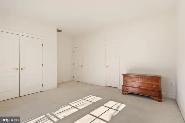 $9,000 | 7440 Old Maple Square, McLean, VA 22102