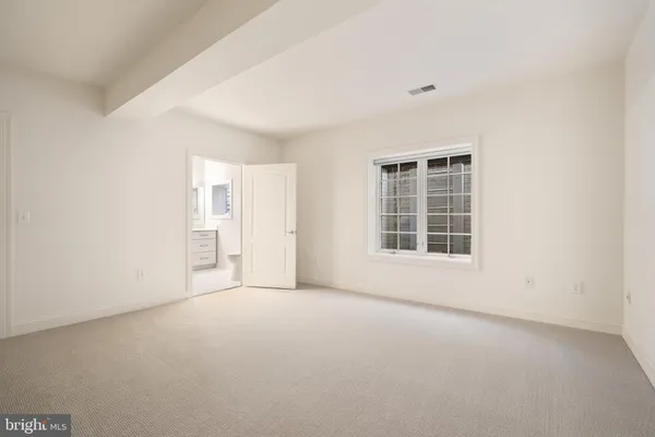 $9,000 | 7440 Old Maple Square, McLean, VA 22102