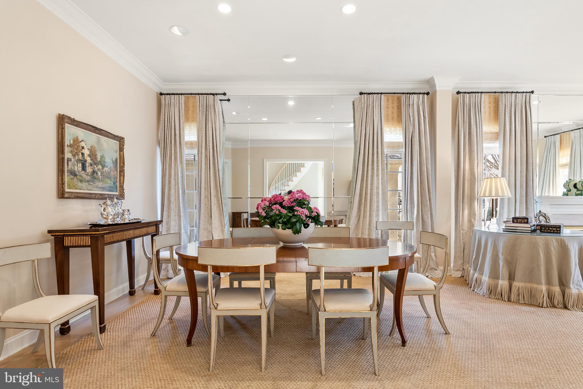 7440 Old Maple Square McLean, VA 22102 - Photo 4 of 43