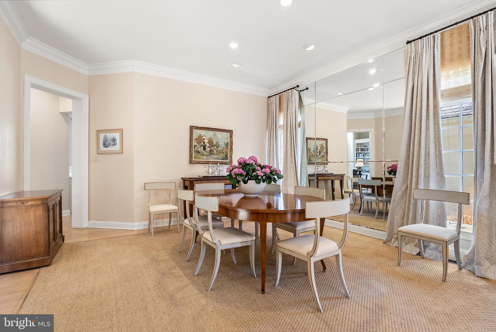 7440 Old Maple Square McLean, VA 22102 - Photo 8 of 43