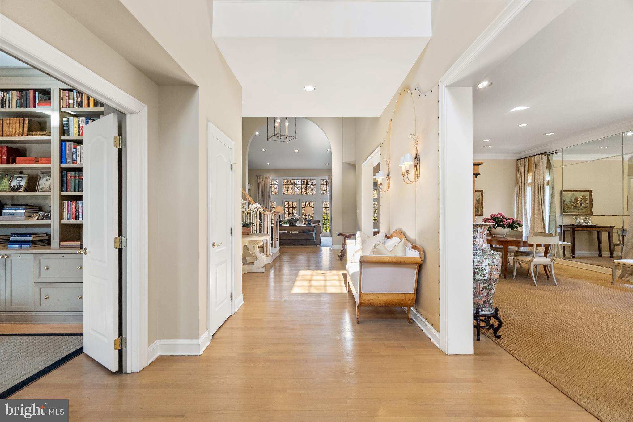 7440 Old Maple Square McLean, VA 22102 - Photo 10 of 43