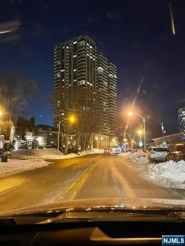 $495,000 | 7855 Boulevard East, Unit 11E, North Bergen, NJ 07047