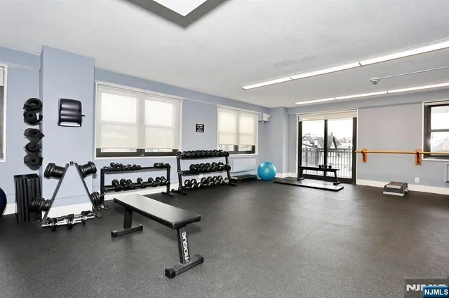$495,000 | 7855 Boulevard East, Unit 11E, North Bergen, NJ 07047