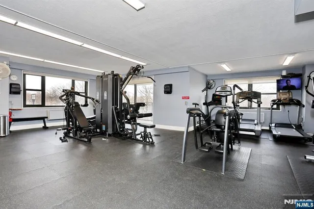 $495,000 | 7855 Boulevard East, Unit 11E, North Bergen, NJ 07047