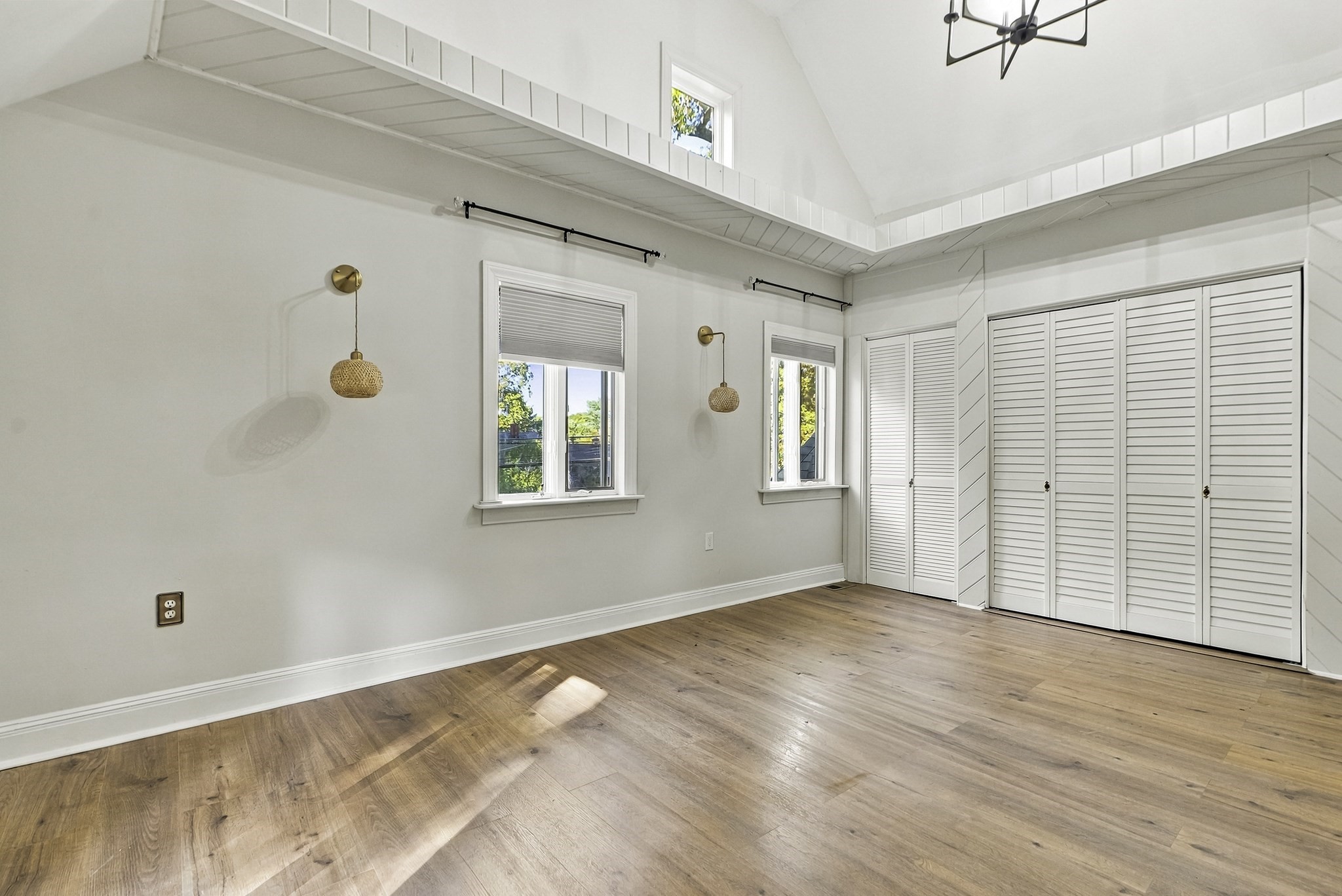 477 Oakhill Avenue Attleboro, MA 02703 - Photo 31 of 41 Gallery Image 31