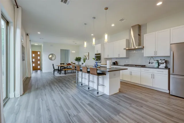 $1,350,000 | 4705 Louis Avenue, Unit A & B, Austin, TX 78721
