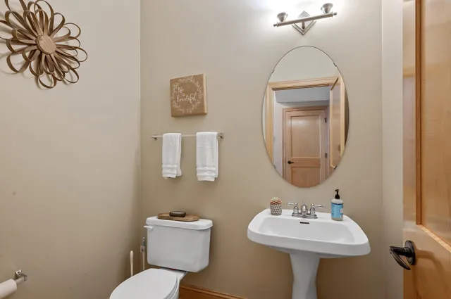 $385,000 | 290 Spring Street, St. Paul, MN 55102