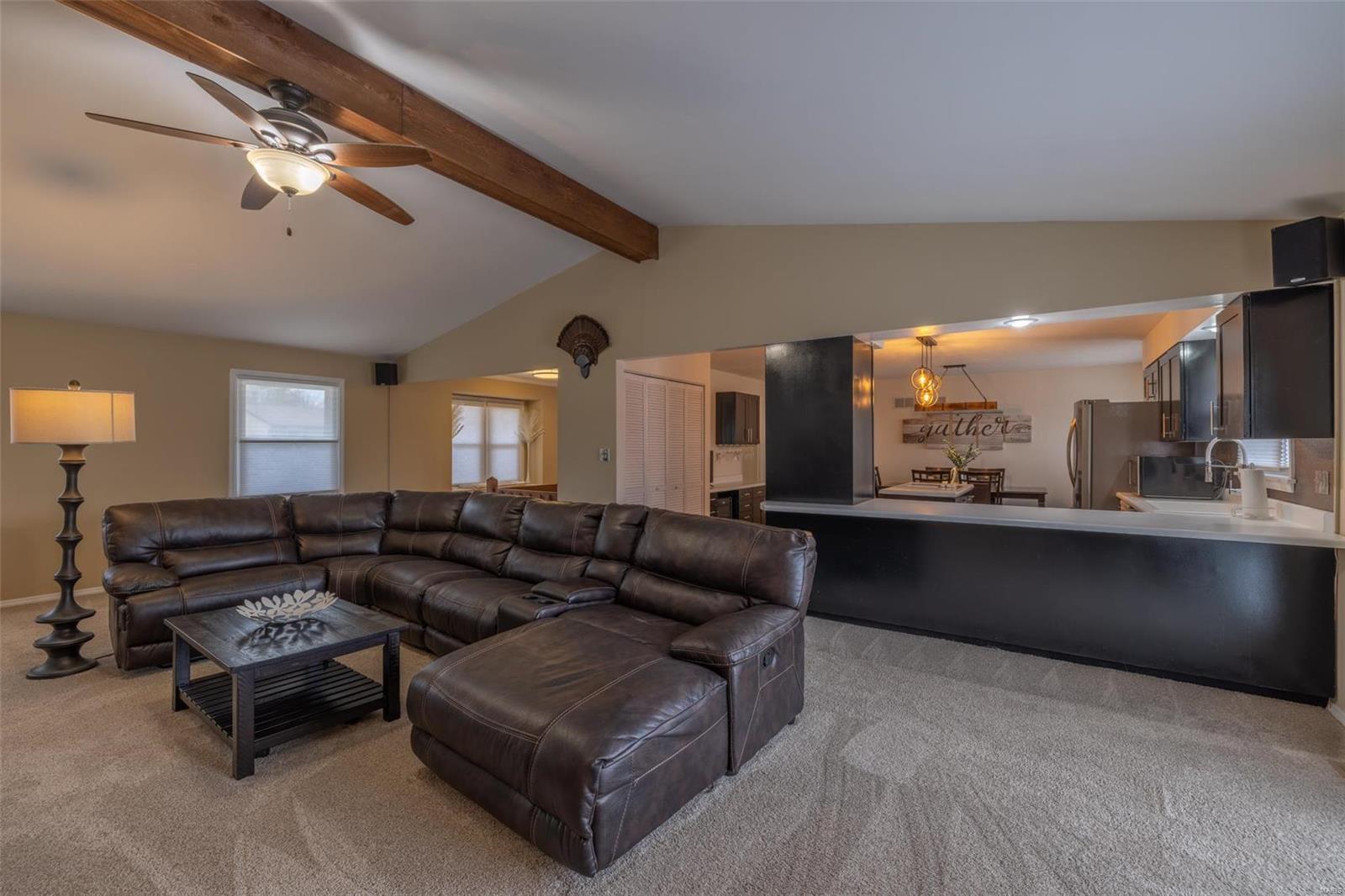 133 Hunters Ridge St. Charles, MO 63301 - Photo 3 of 24 Gallery Image 3