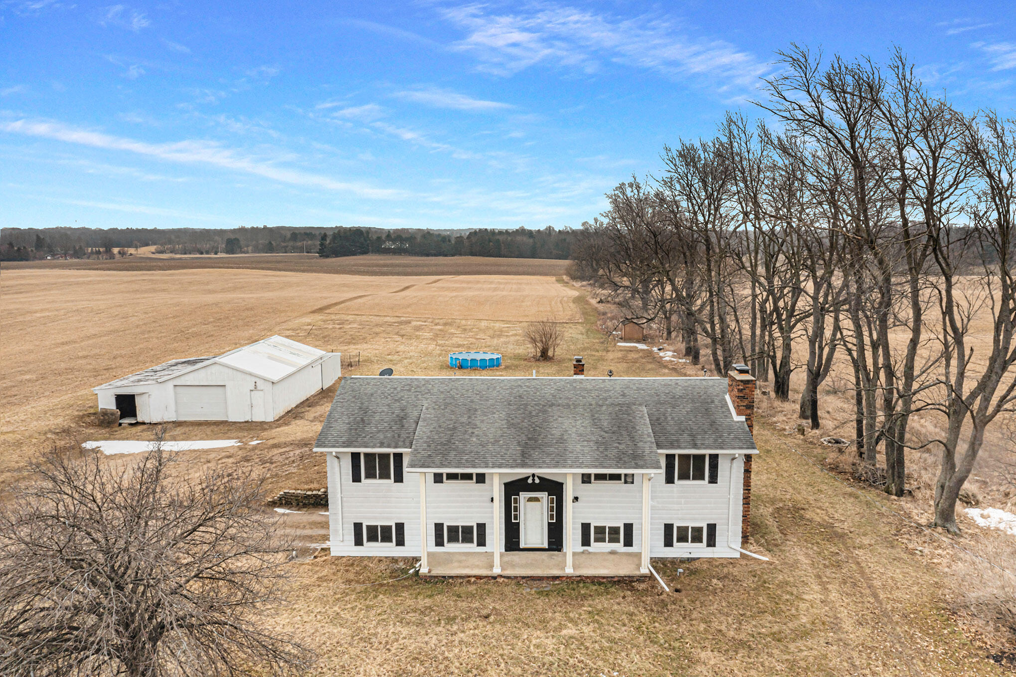 13265 Burroughs Road Delton, MI 49046 - Photo 20 of 29 DJI_0196